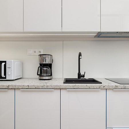 Modern Studio With Terrace And Parking In Swinoujscie By Noclegi Renters Eksteriør bilde